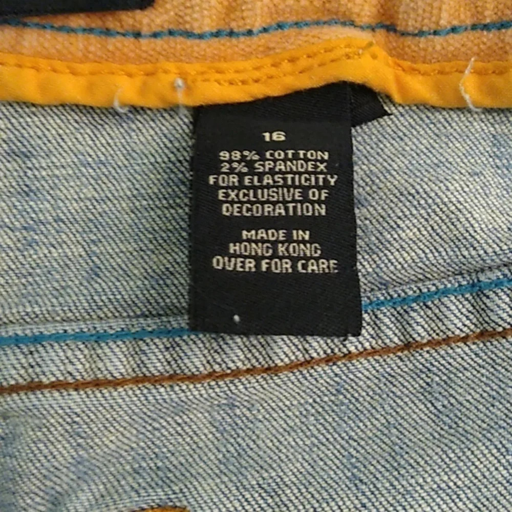 VENEZIA BOHO, COTTAGE CORE EMBROIDERED, BEADED, HIGHWAIST, STRAIGHT LEG, JEANS - Picture 6 of 10